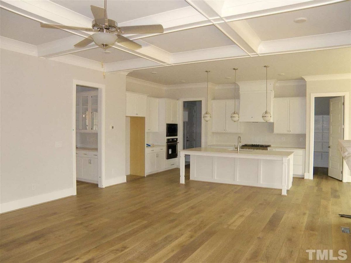 Spacious house Plan with Stunning CAD Floor Plan Designs