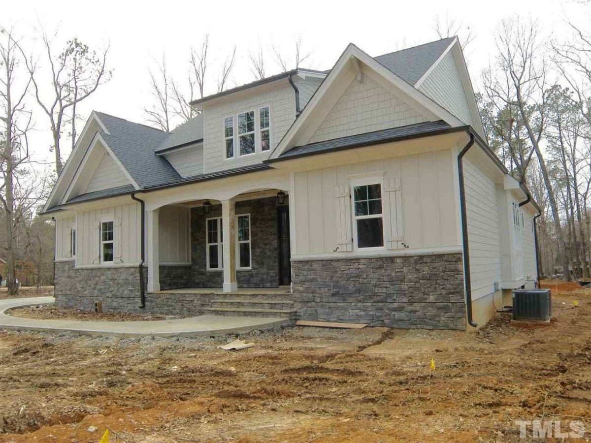 Spacious house Plan with Stunning CAD Floor Plan Designs