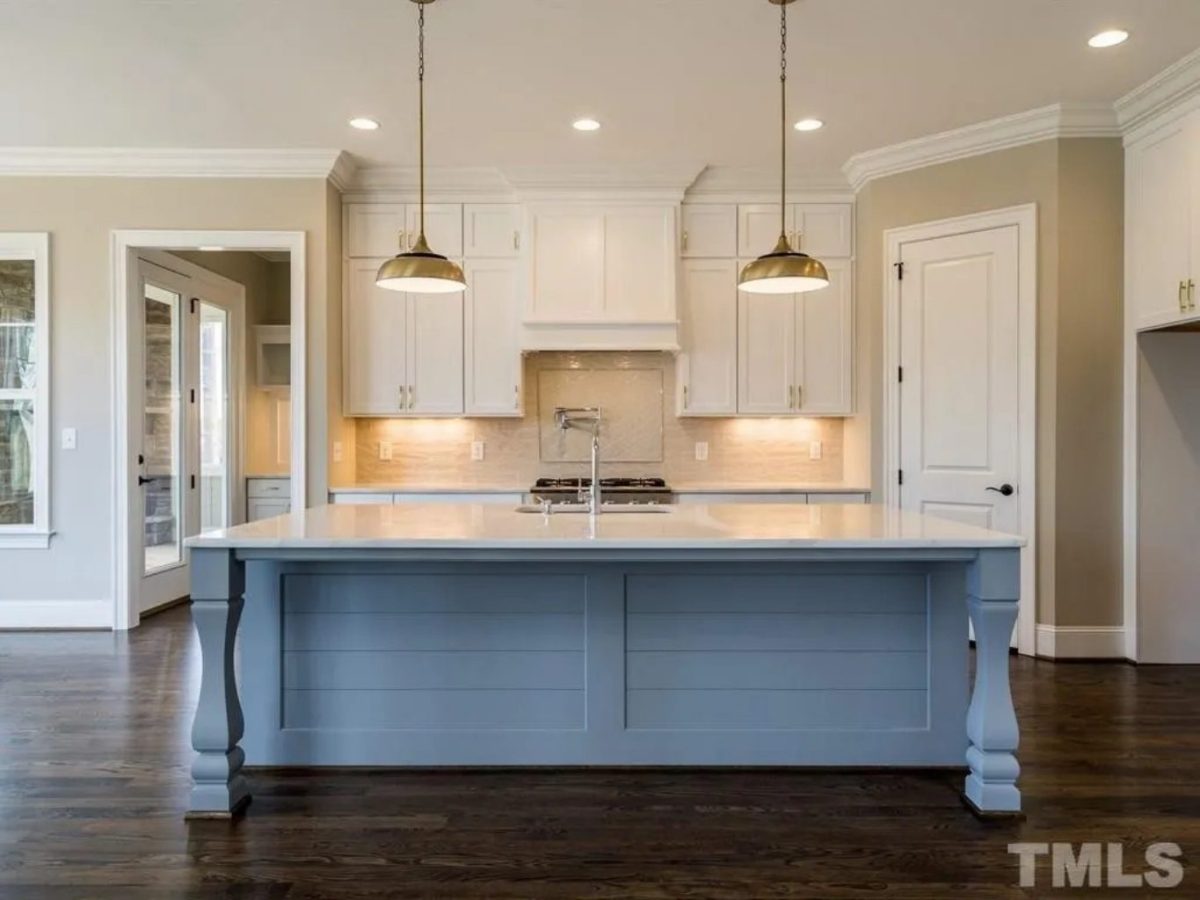 Elegant house Plan with Detailed Blueprint, CAD, and Architecture Designs