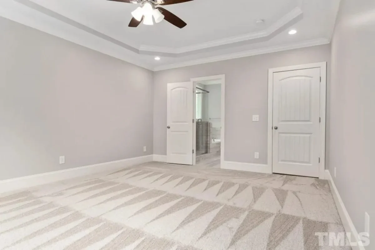 Traditional Craftsman house Plan with Spacious Floor Designs