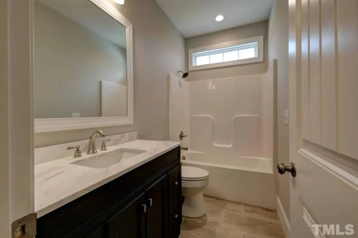 Traditional Craftsman house Plan with Spacious Floor Designs