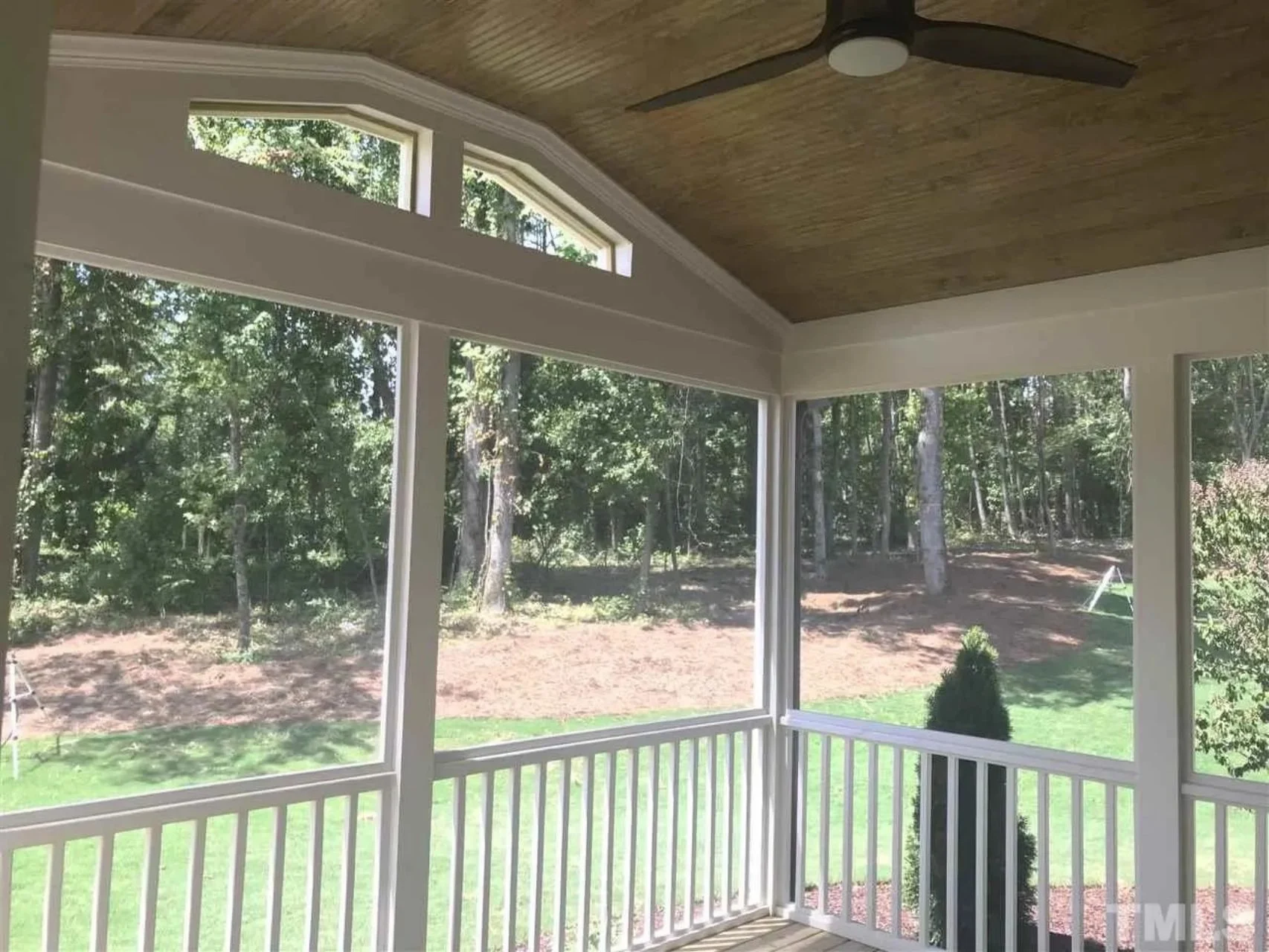 Charming house Plan with Spacious Layout and Modern Designs