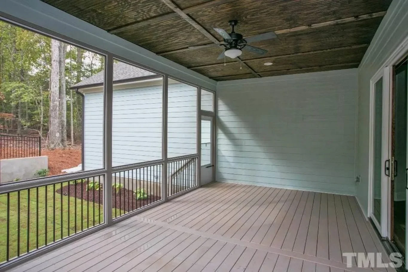 Beautiful house Plan with 2-Story Floor Plan & CAD Designs