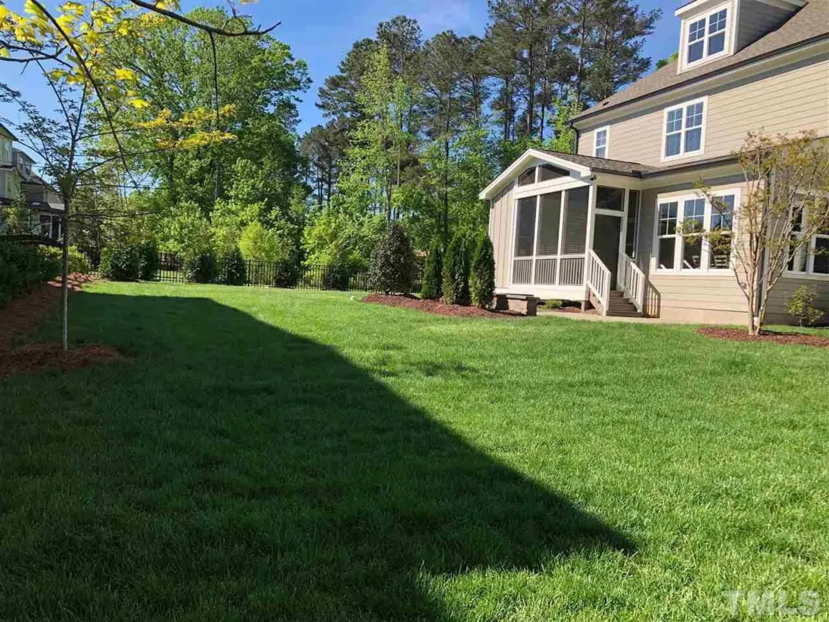 Graceful 2-Story house Plan with Architectural CAD Blueprint Designs