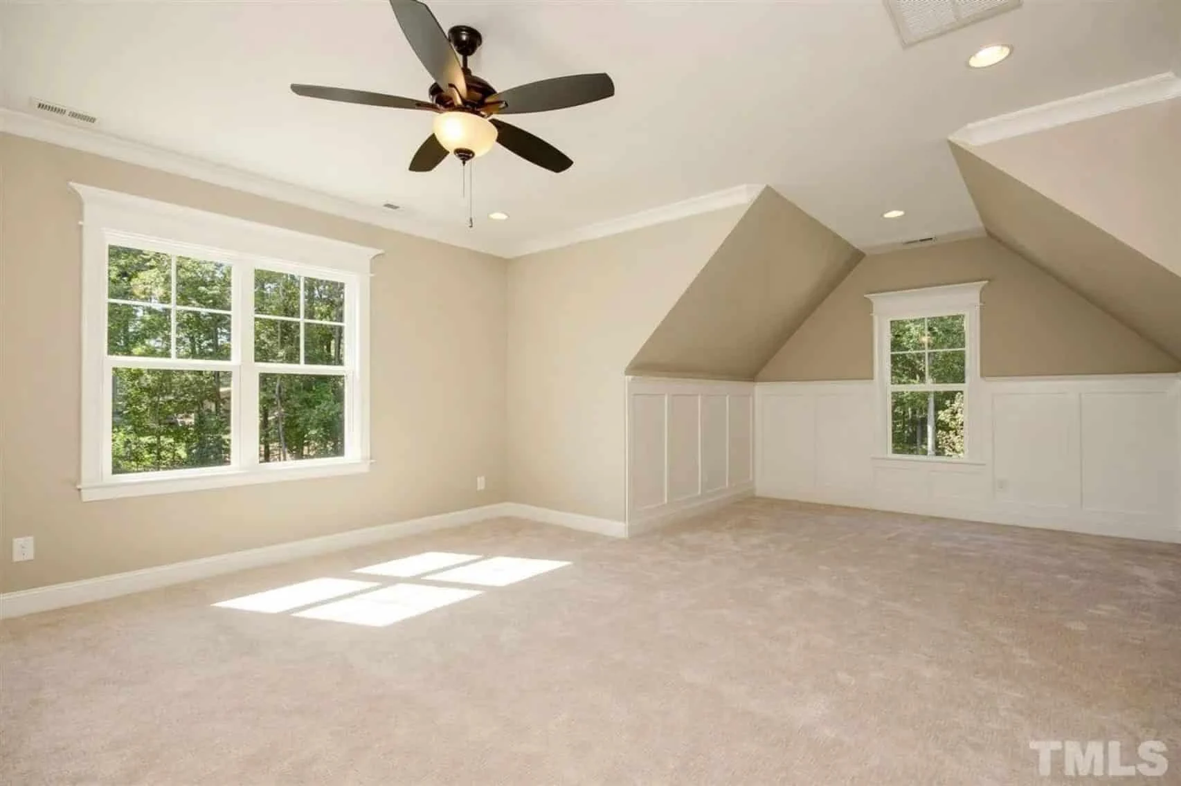 Graceful 2-Story house Plan with Architectural CAD Blueprint Designs