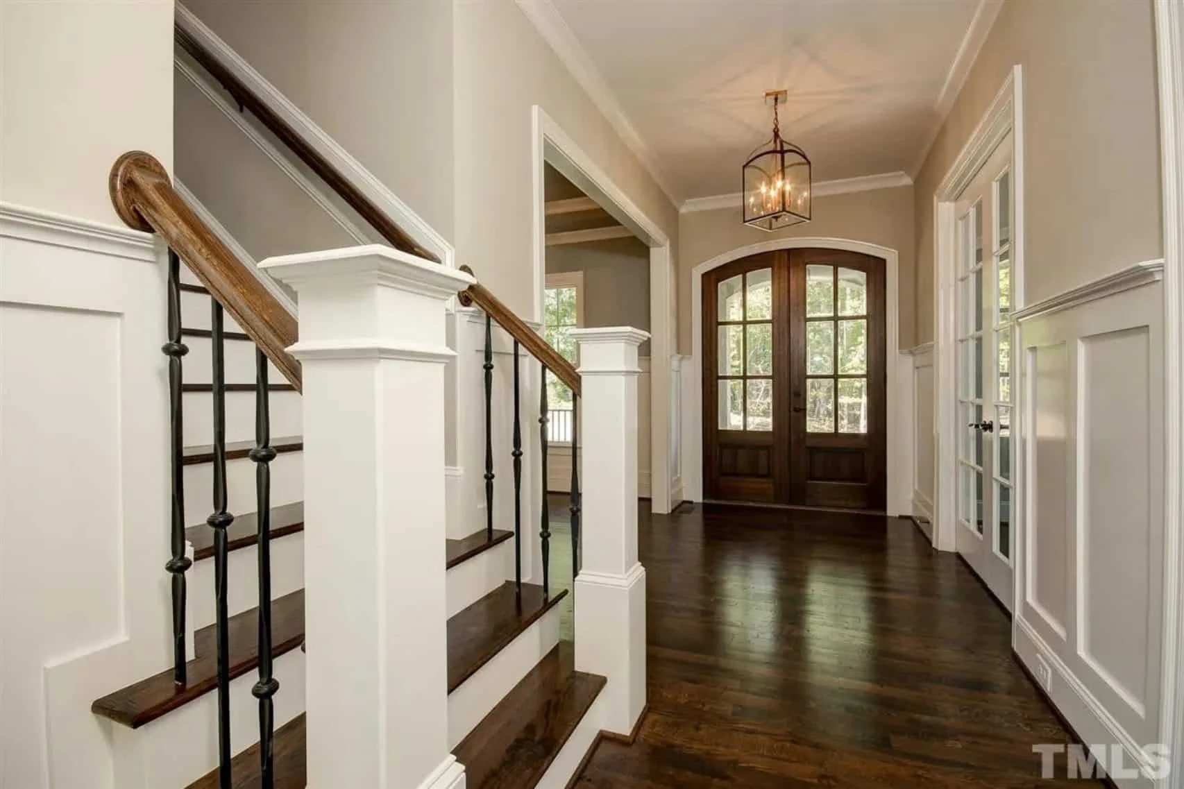 Graceful 2-Story house Plan with Architectural CAD Blueprint Designs