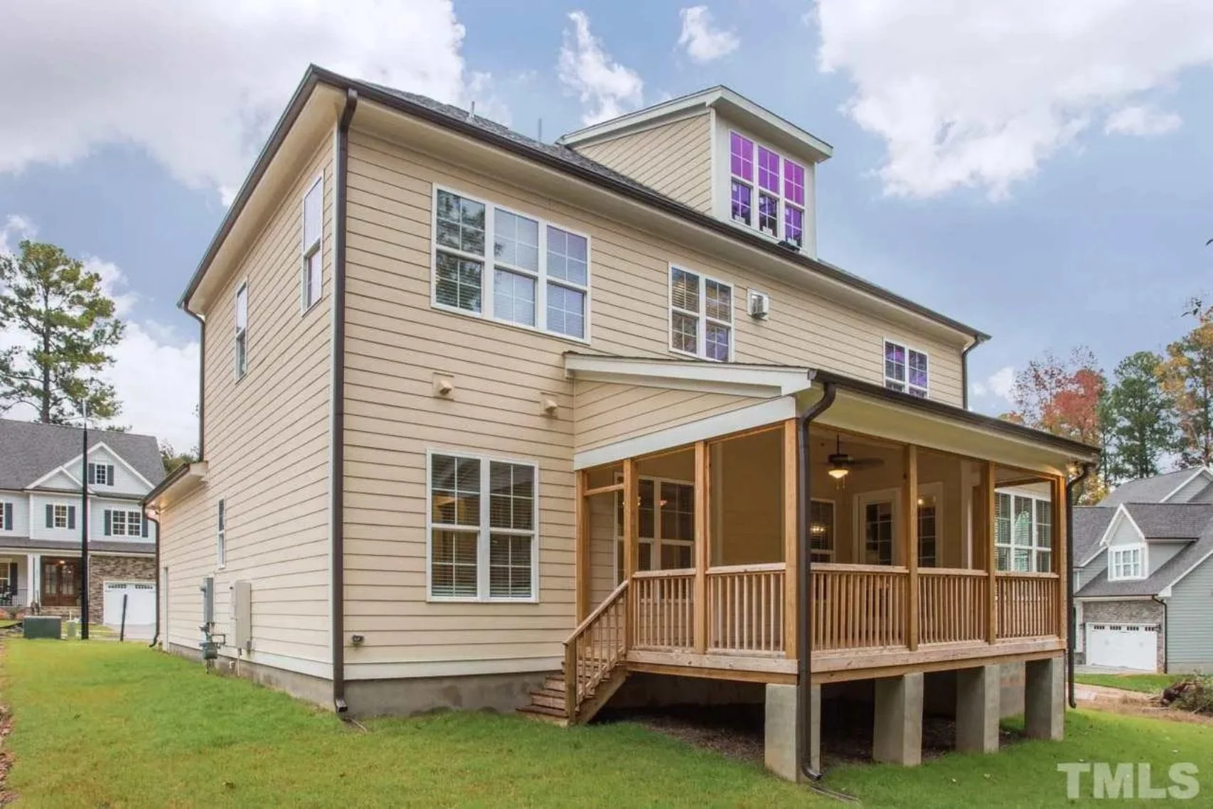 Elegant 2-Story house Plan with CAD Floor Designs & Blueprint