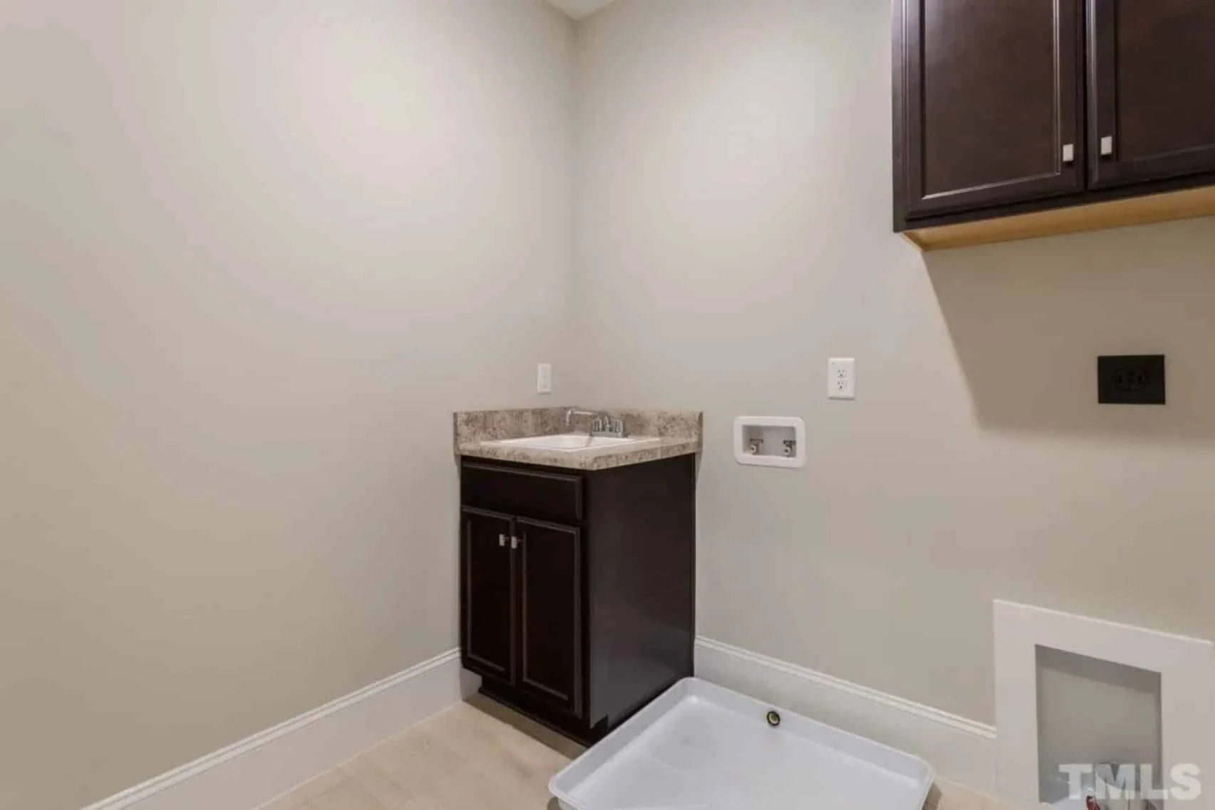 Elegant 2-Story house Plan with CAD Floor Designs & Blueprint