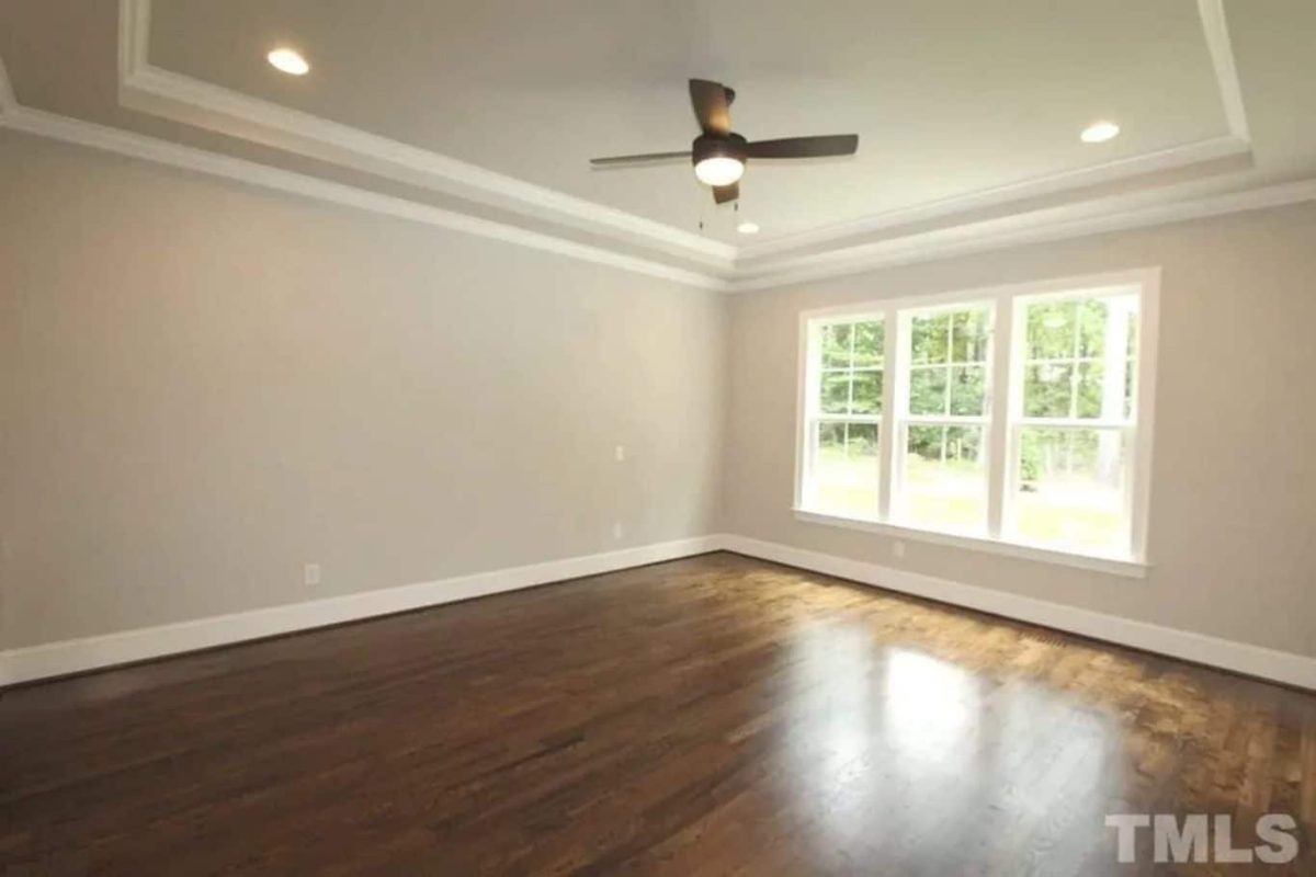 Modern house Floor Plan with 4 Bedrooms, CAD Designs & Features