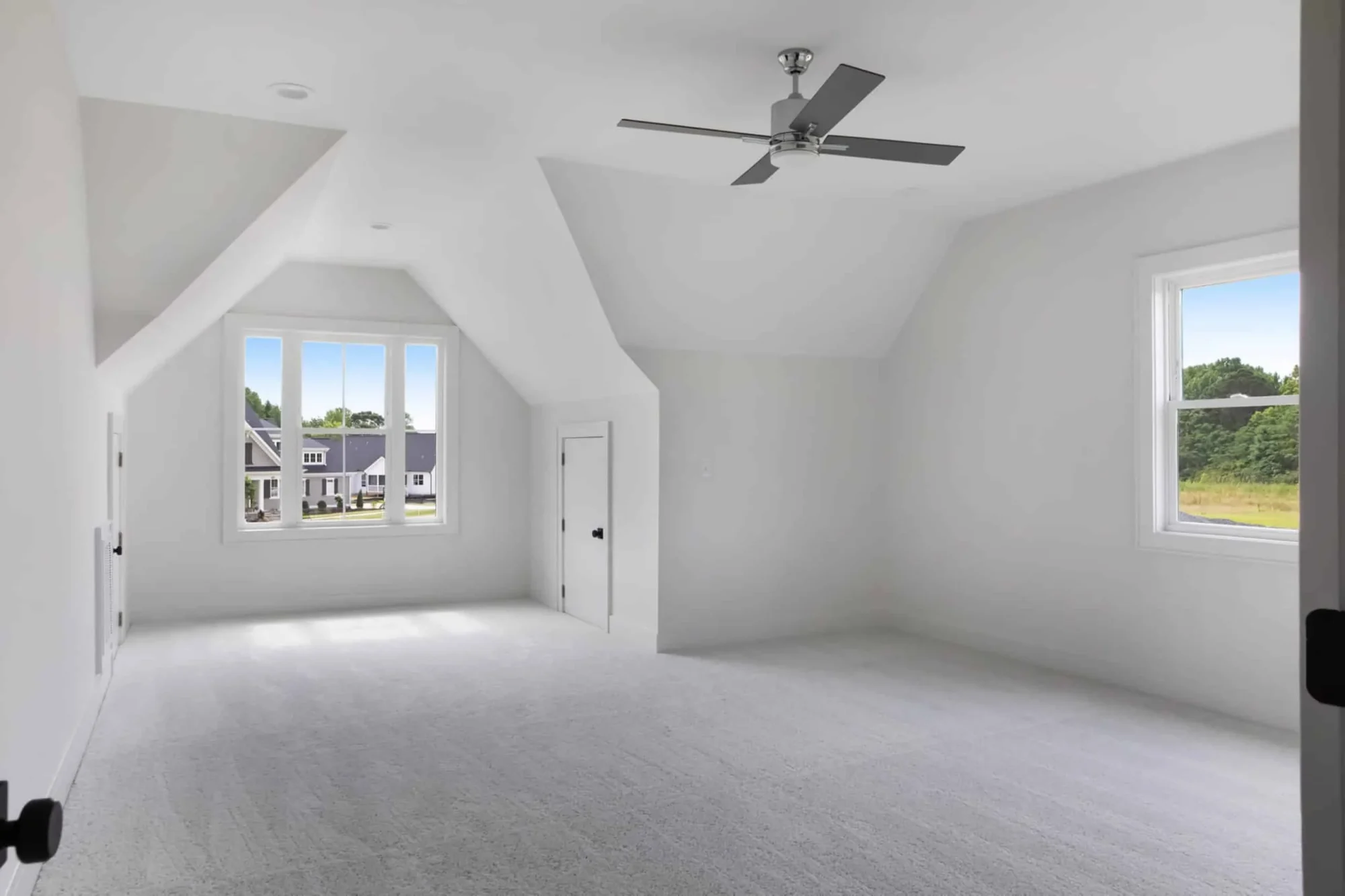 Modern Farmhouse house Plan with Detailed Blueprint Designs