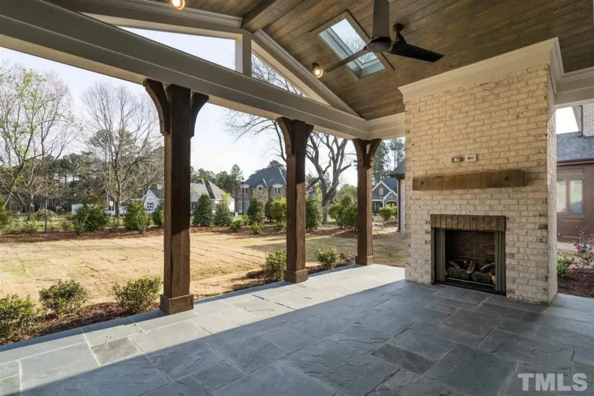 Detailed CAD house Plan with 2-Story Designs & Modern Features