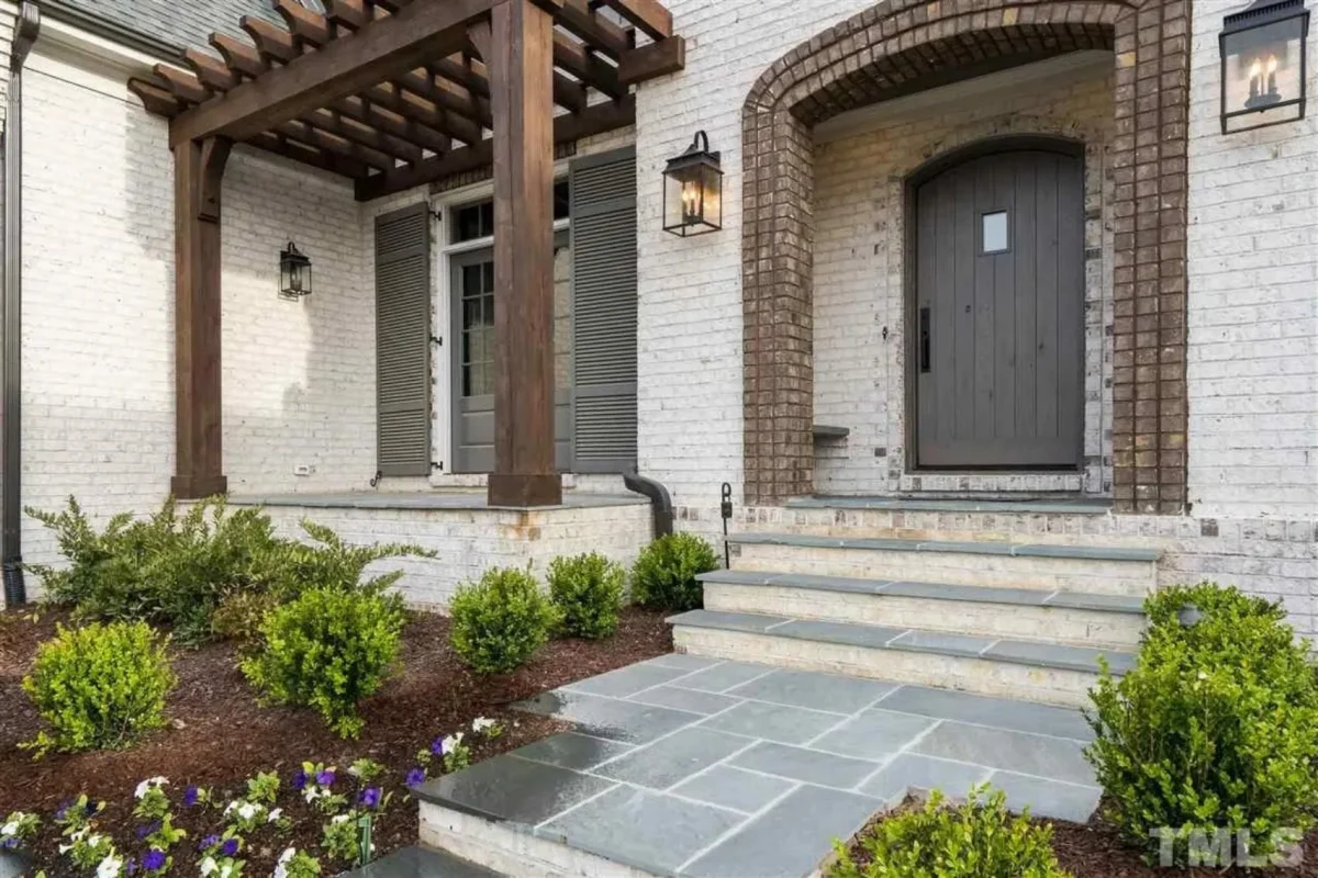 Detailed CAD house Plan with 2-Story Designs & Modern Features