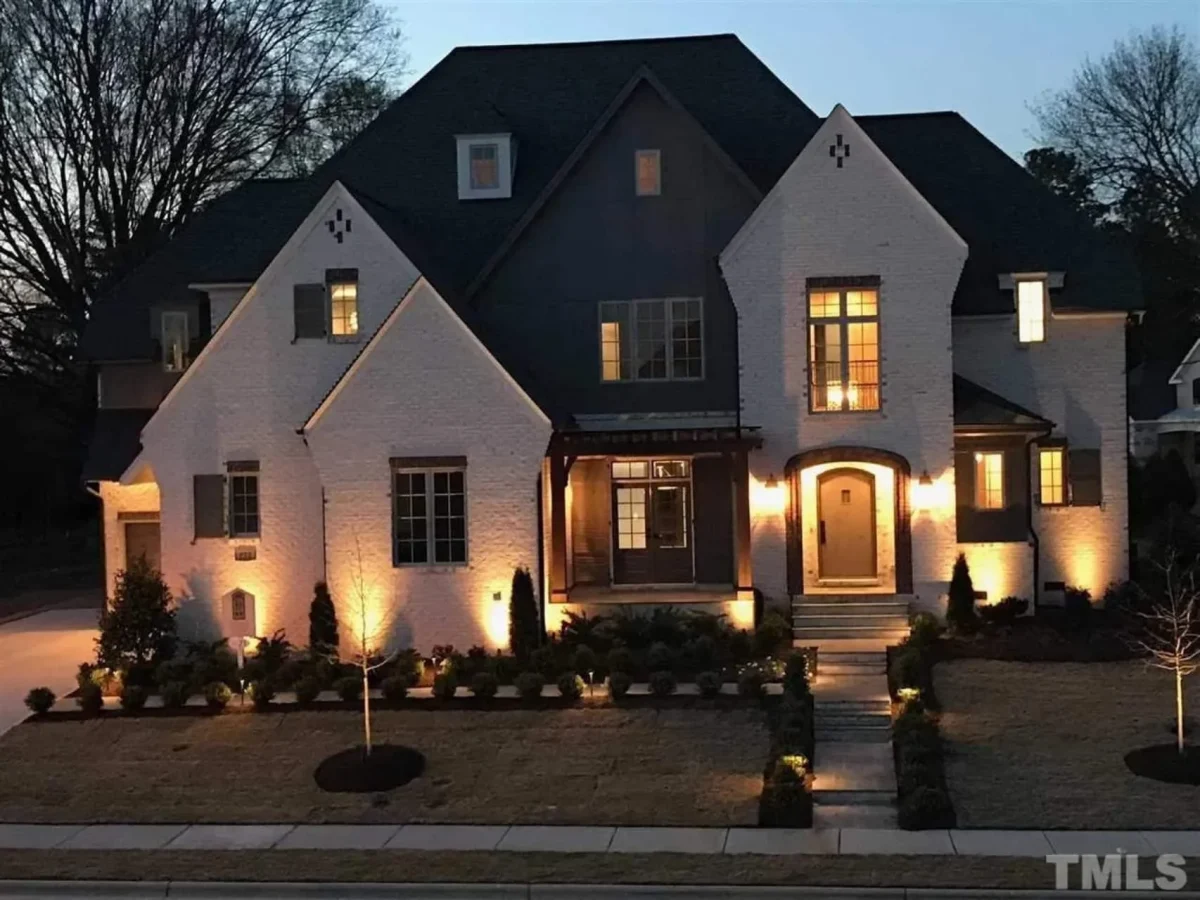 Detailed CAD house Plan with 2-Story Designs & Modern Features