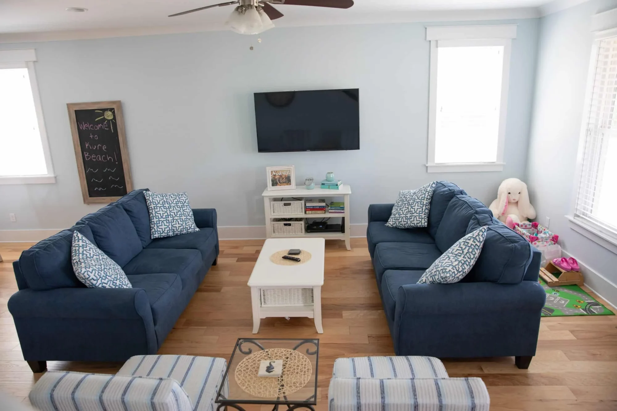 Coastal house Plan with 4 Beds, Open Floor Plan & CAD Designs