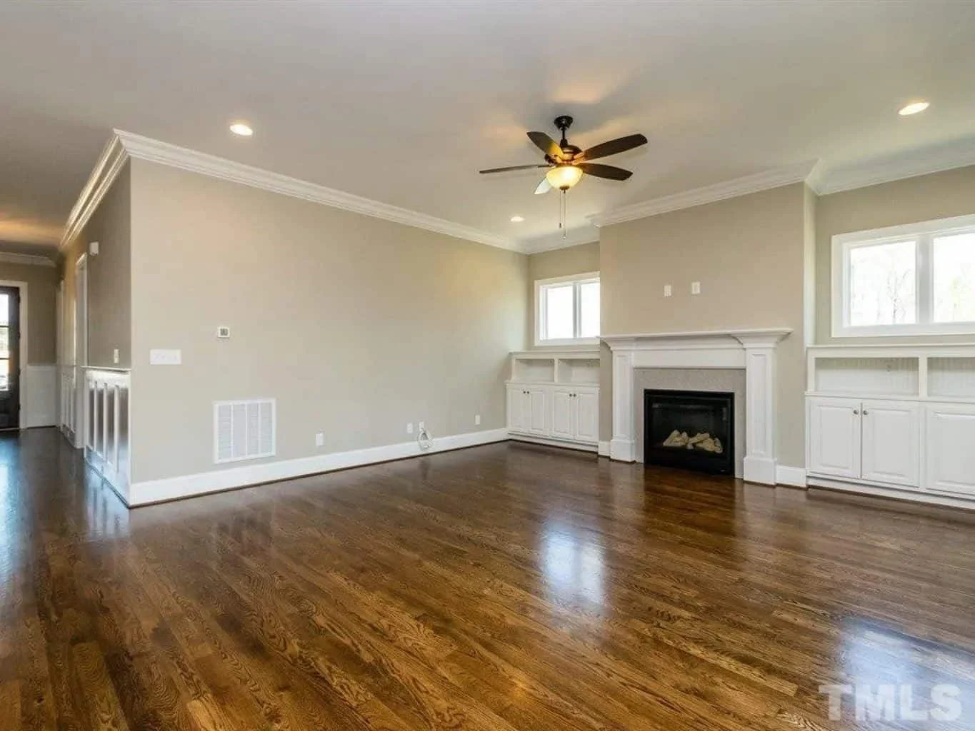 Craftsman house Plan with Modern Floor Designs & CAD Blueprints