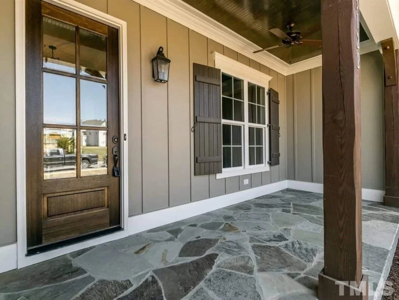 Craftsman house Plan with Modern Floor Designs & CAD Blueprints