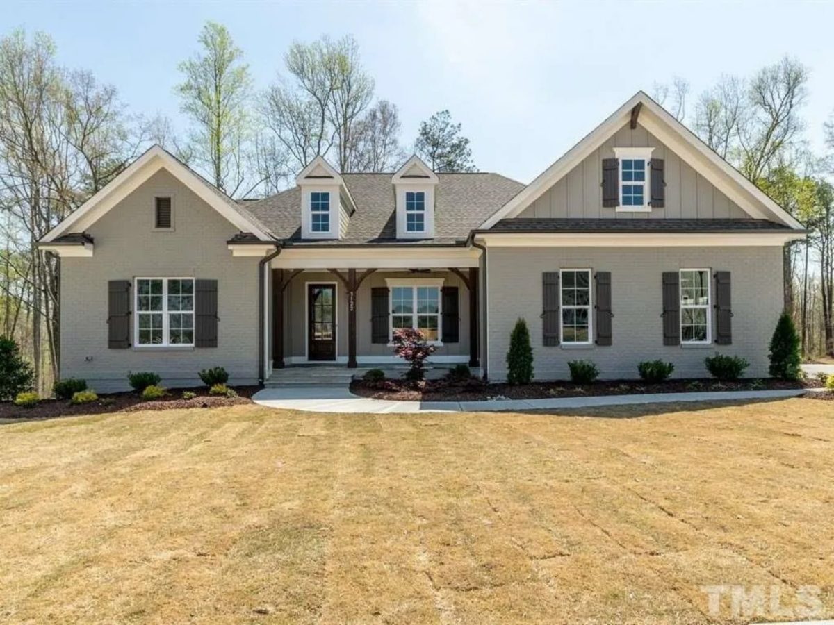 Craftsman house Plan with Modern Floor Designs & CAD Blueprints