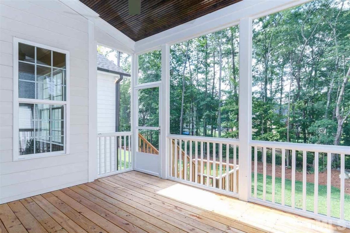 Charming 2-Story house Plan with CAD Designs & Blueprints