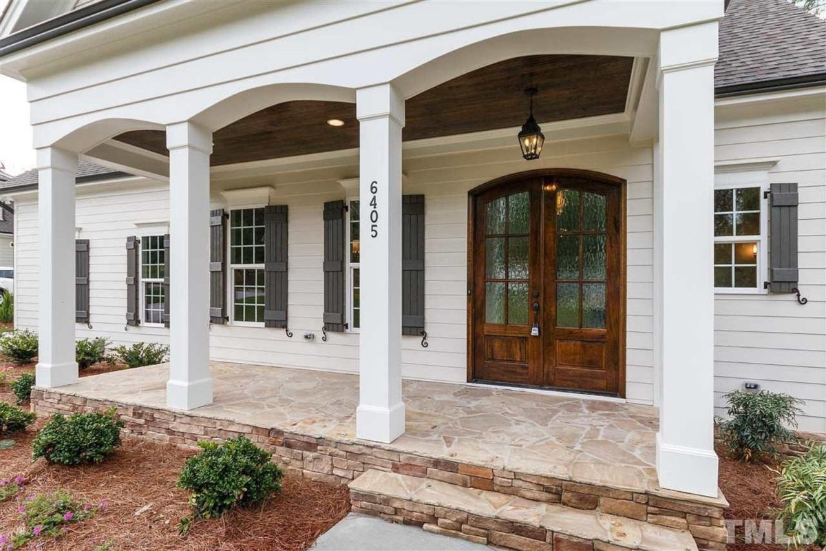 Charming 2-Story house Plan with CAD Designs & Blueprints