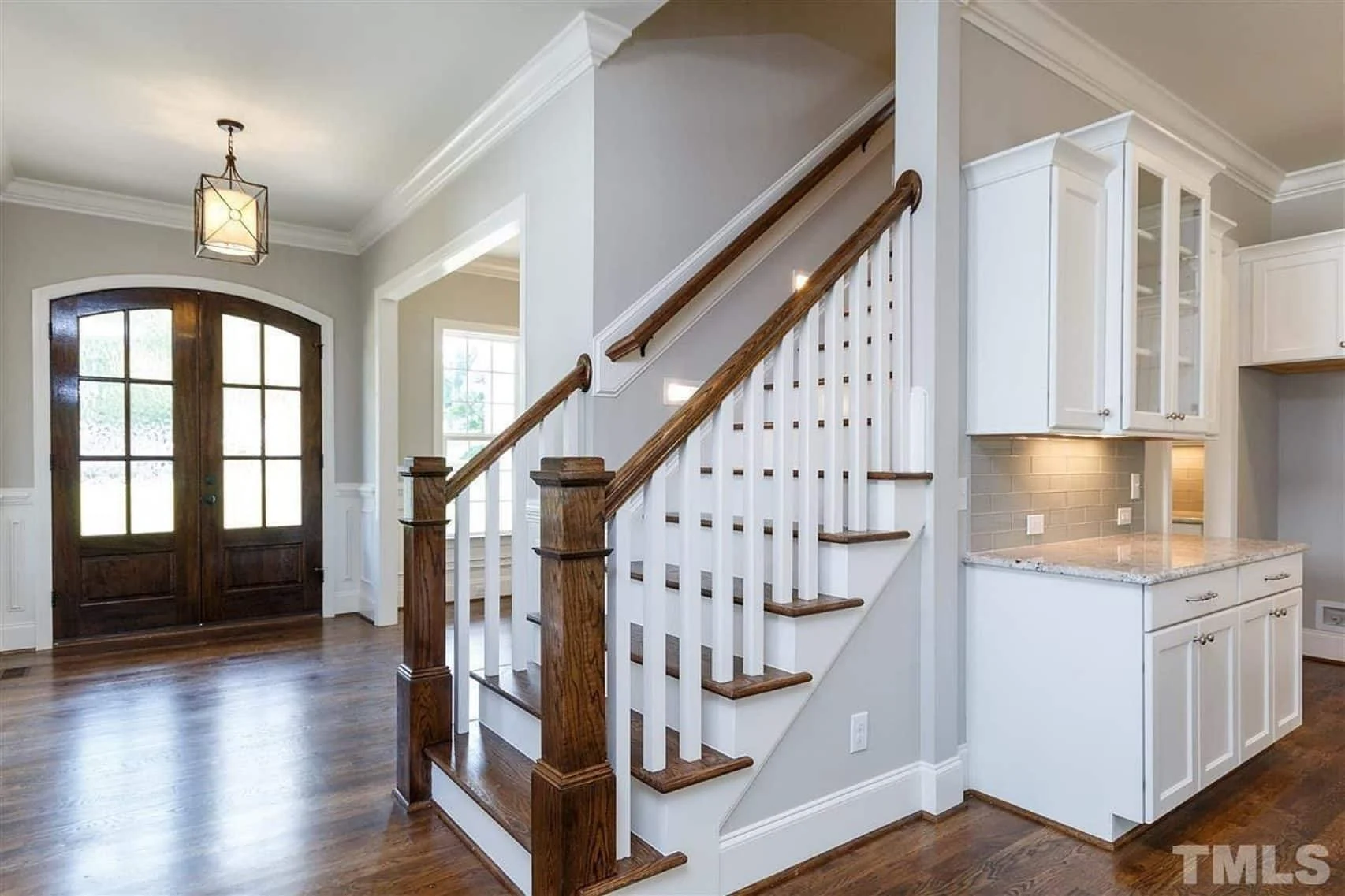 Charming 2-Story house Plan with CAD Designs & Blueprints