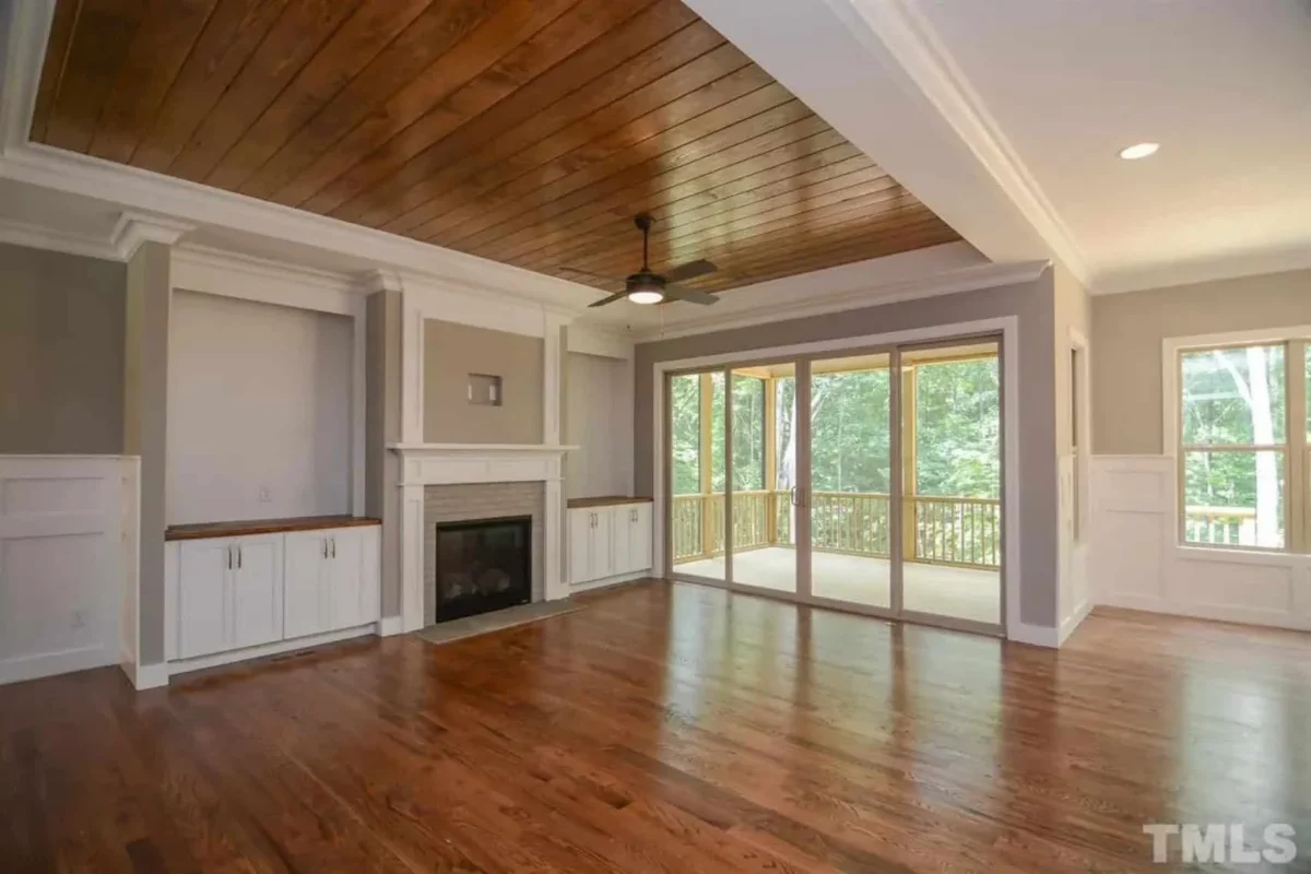 Modern house Floor Plan - Blueprint with 2-Story Design & Features