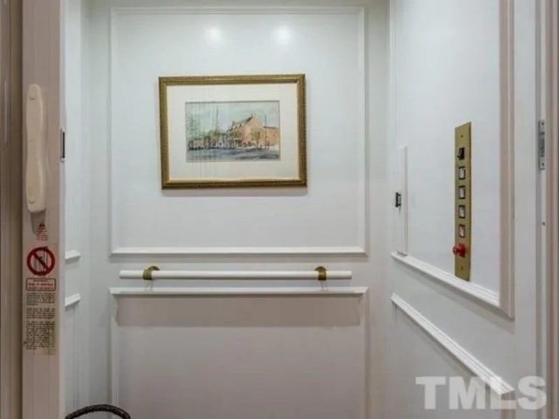 Colonial Revival house Plan