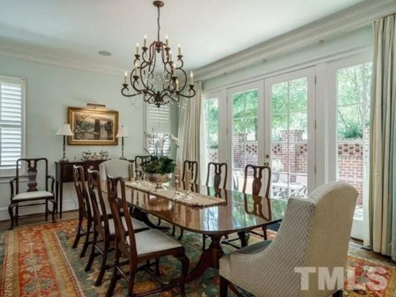 Colonial Revival house Plan