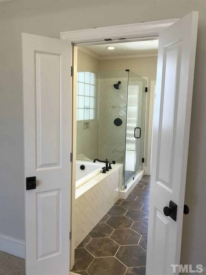 Craftsman-Style house Plan with Spacious Layout and CAD Designs