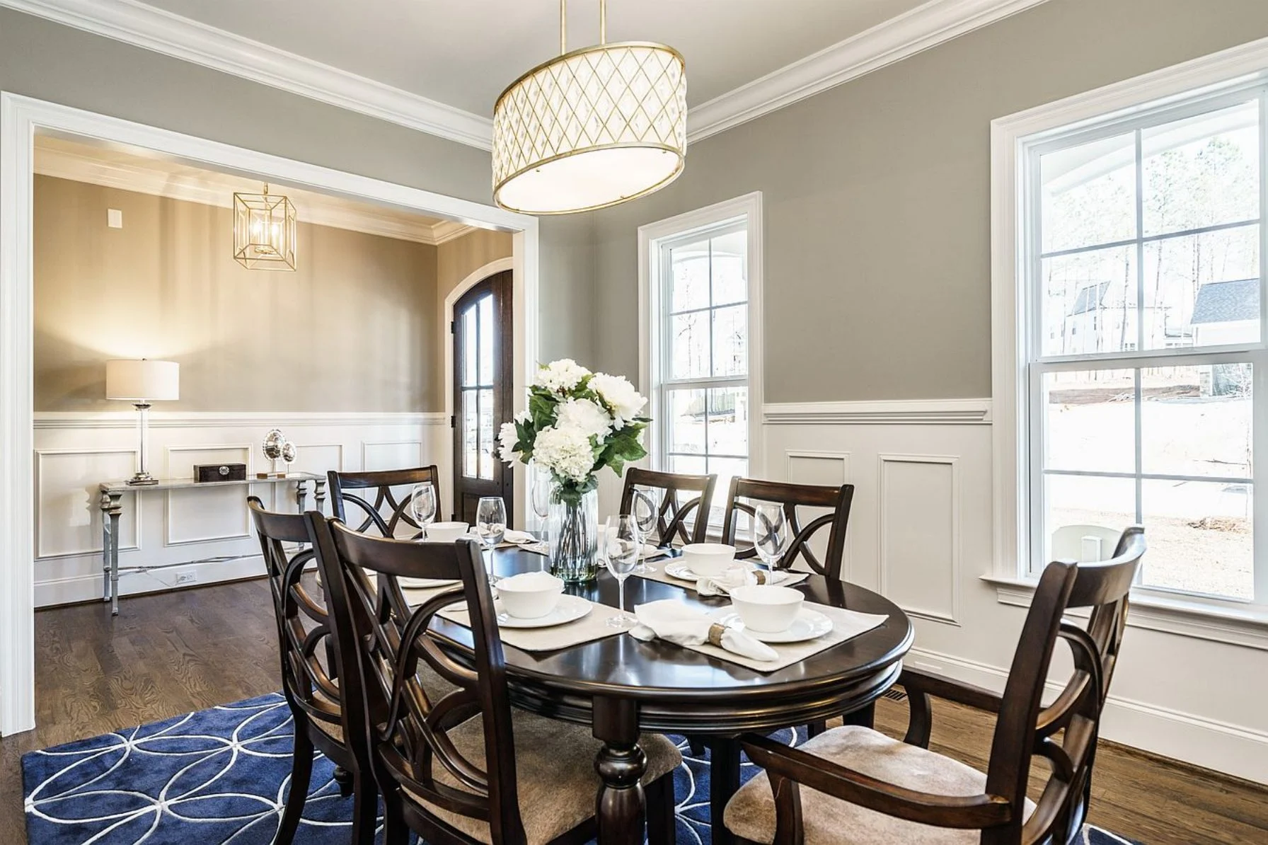 Traditional Craftsman house Plan with Spacious Floor Designs