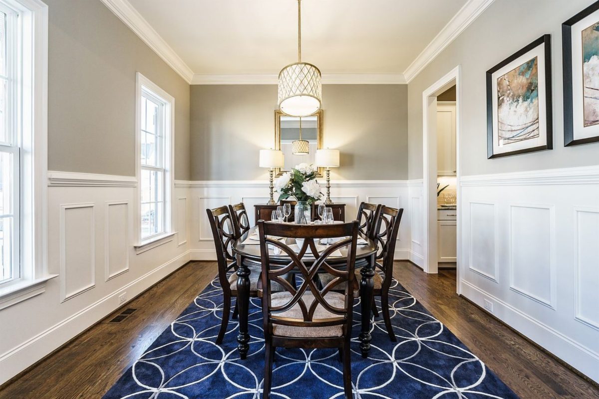 Traditional Craftsman house Plan with Spacious Floor Designs