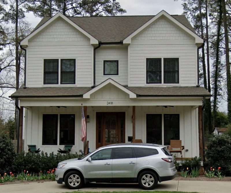 Modern Craftsman house Plan with Spacious Floor Layout