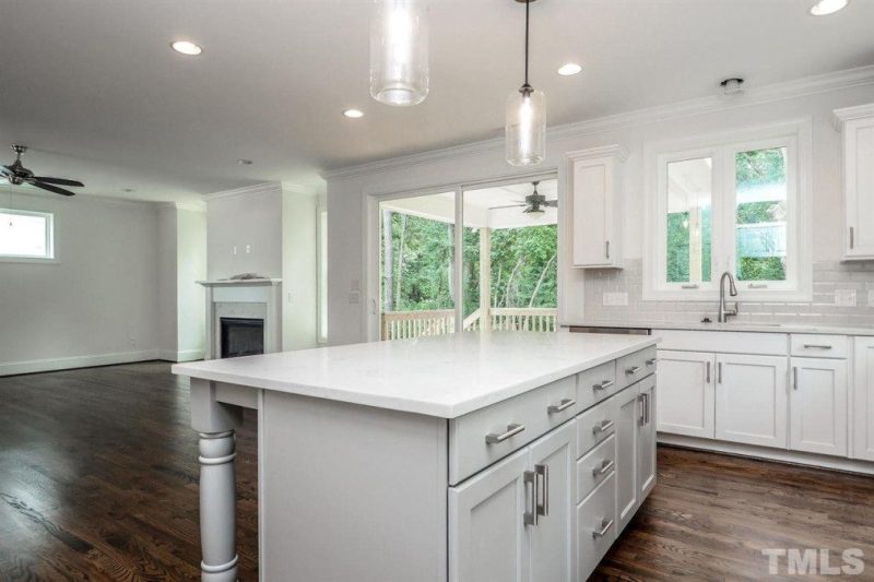 Transitional Farmhouse house Plan with Spacious Floor Layout