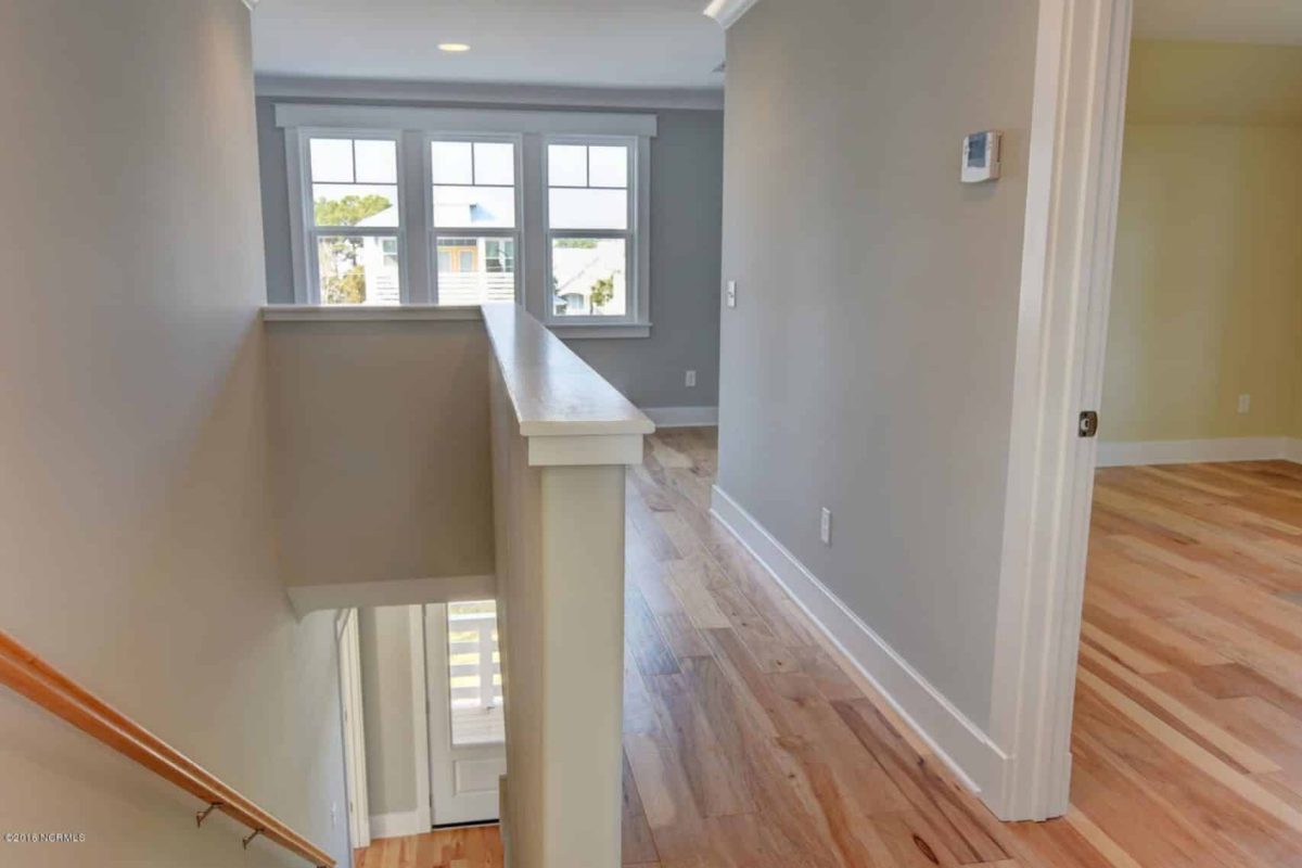 Modern Beach house Floor Plan with 4 Beds and Garage