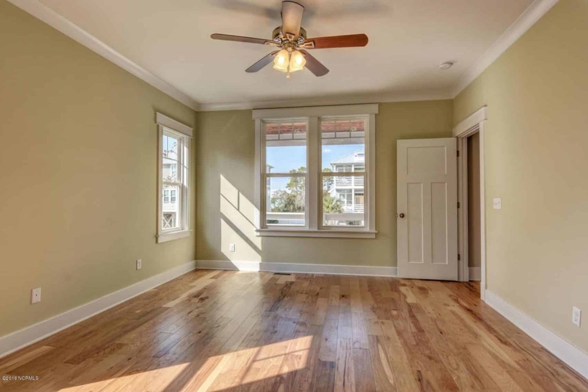 Modern Beach house Floor Plan with 4 Beds and Garage