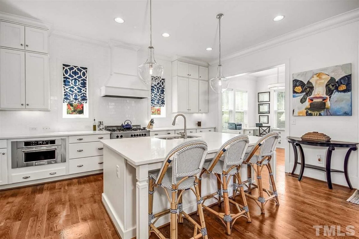 Craftsman house Plan with CAD Blueprints and Floor Designs