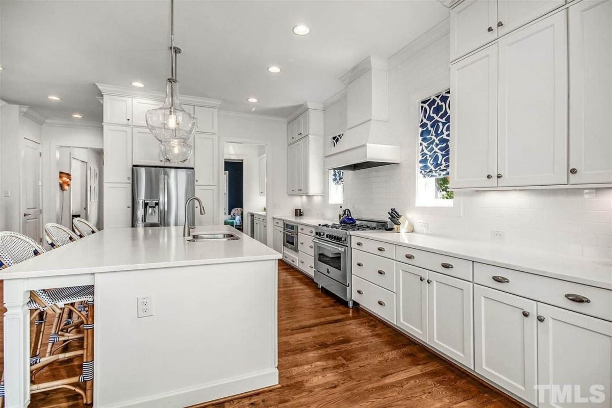 Craftsman house Plan with CAD Blueprints and Floor Designs