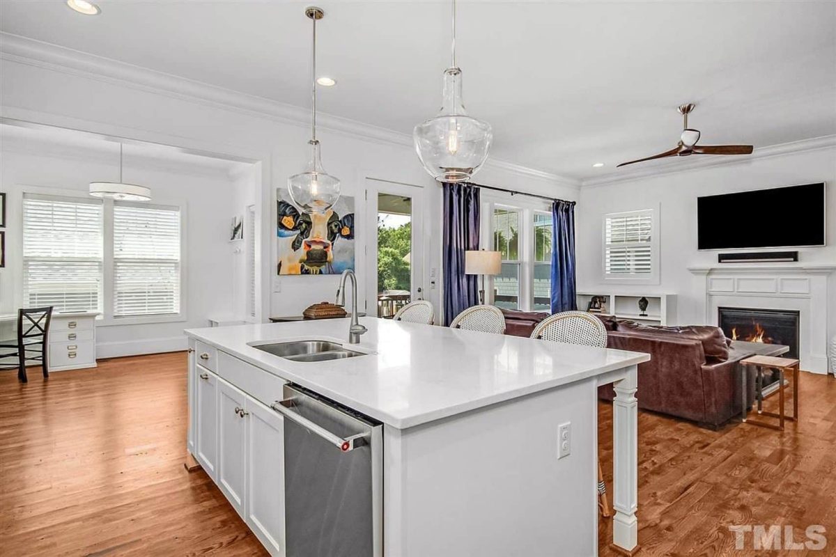 Craftsman house Plan with CAD Blueprints and Floor Designs