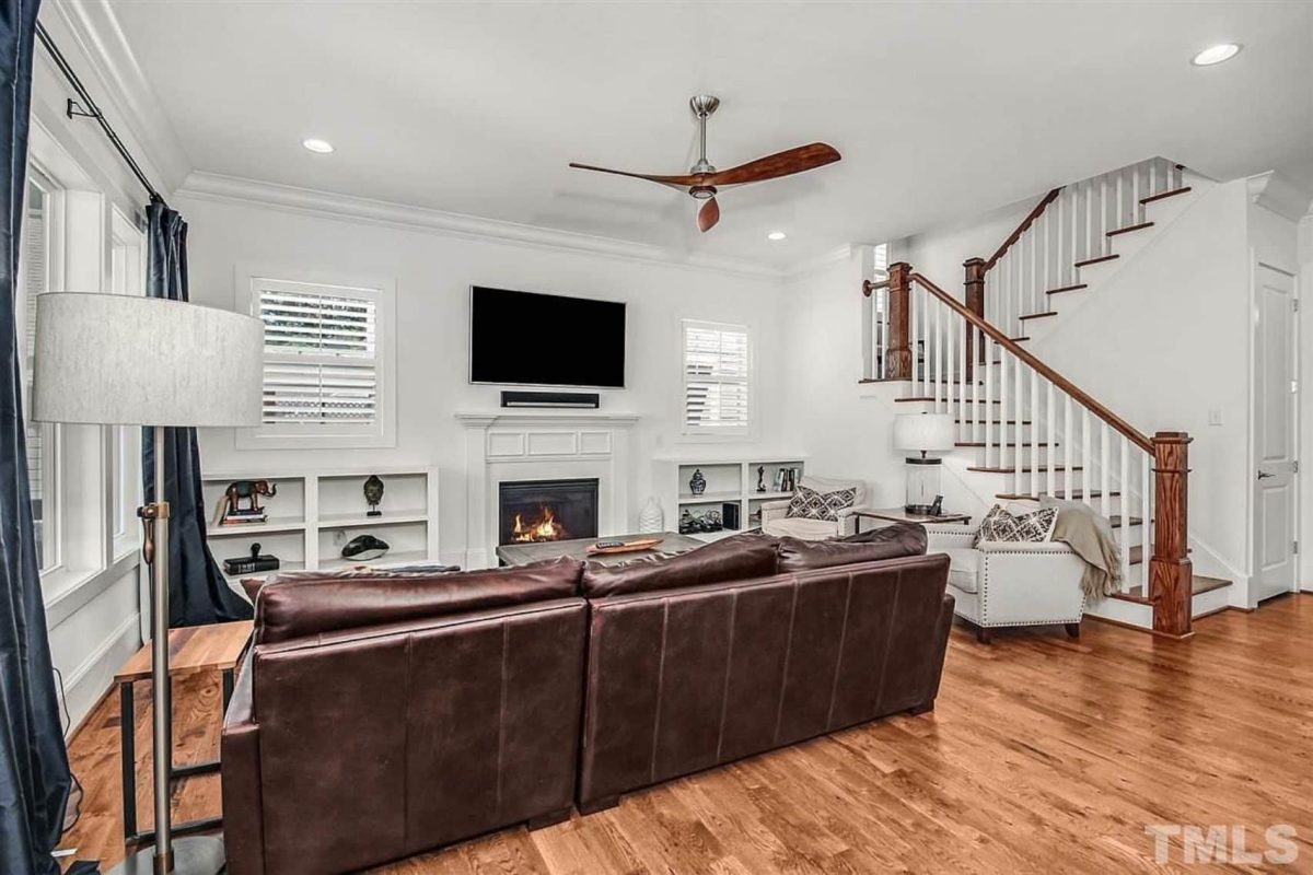 Craftsman house Plan with CAD Blueprints and Floor Designs