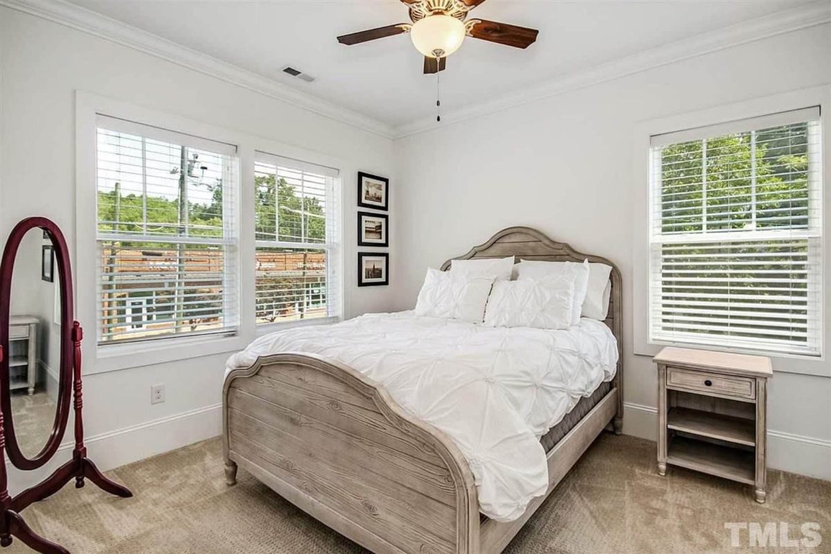 Craftsman house Plan with CAD Blueprints and Floor Designs