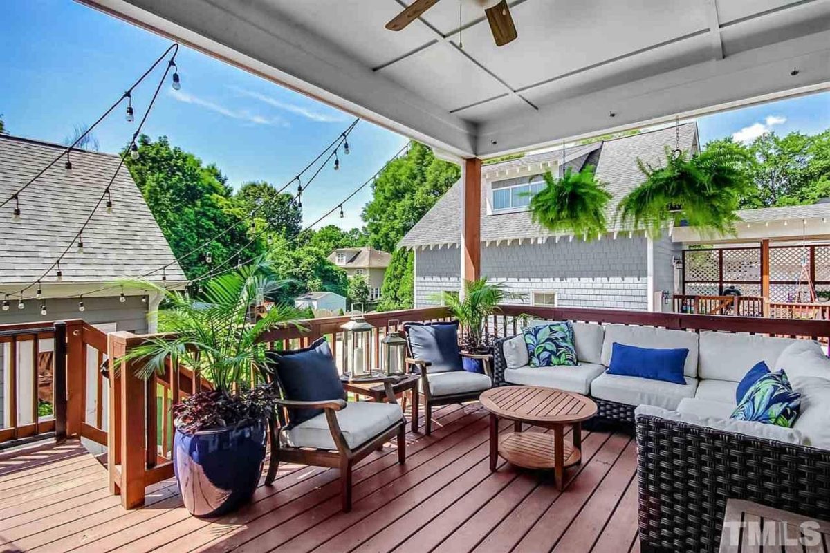 Craftsman house Plan with CAD Blueprints and Floor Designs