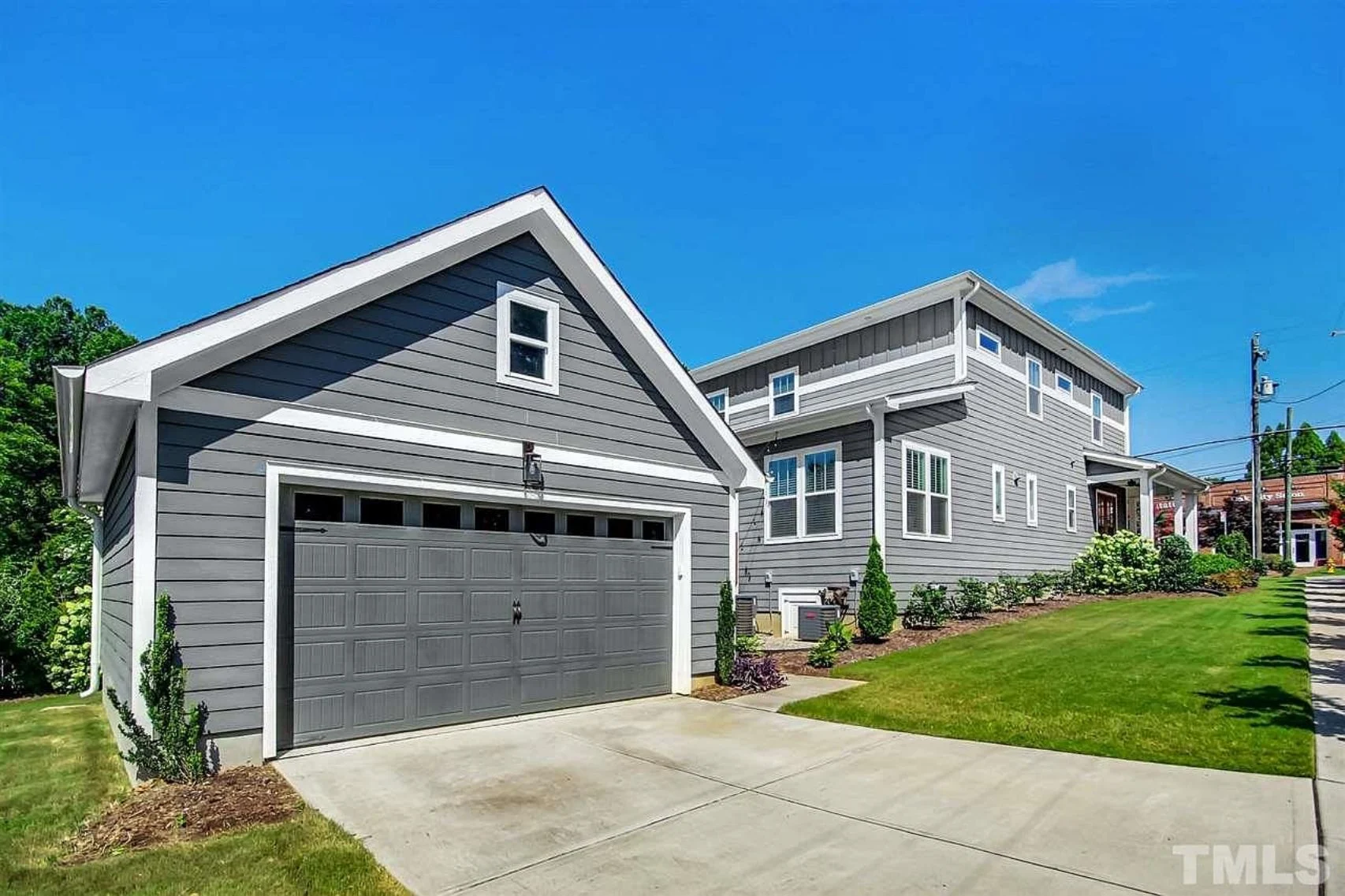 Craftsman house Plan with CAD Blueprints and Floor Designs