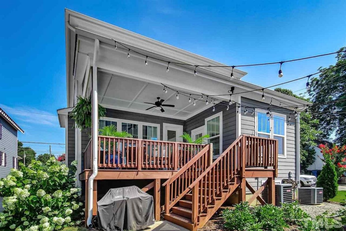 Craftsman house Plan with CAD Blueprints and Floor Designs