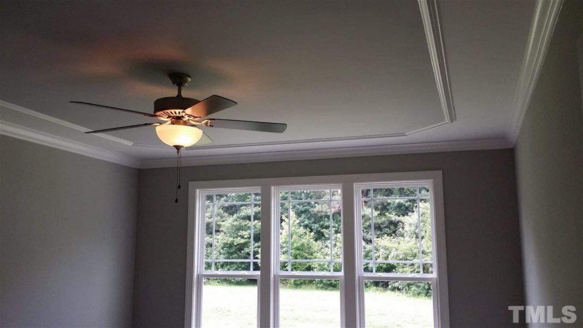 Craftsman house Floor Plan with 4 Beds & 2-Story Designs