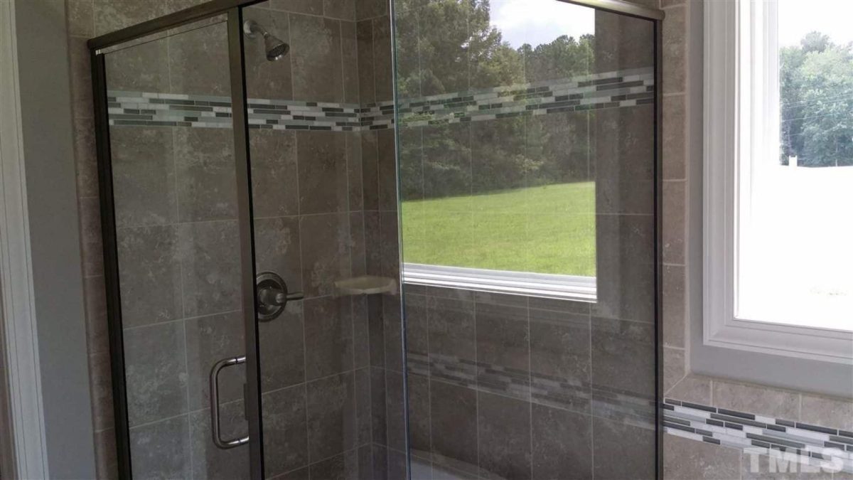 Craftsman house Floor Plan with 4 Beds & 2-Story Designs