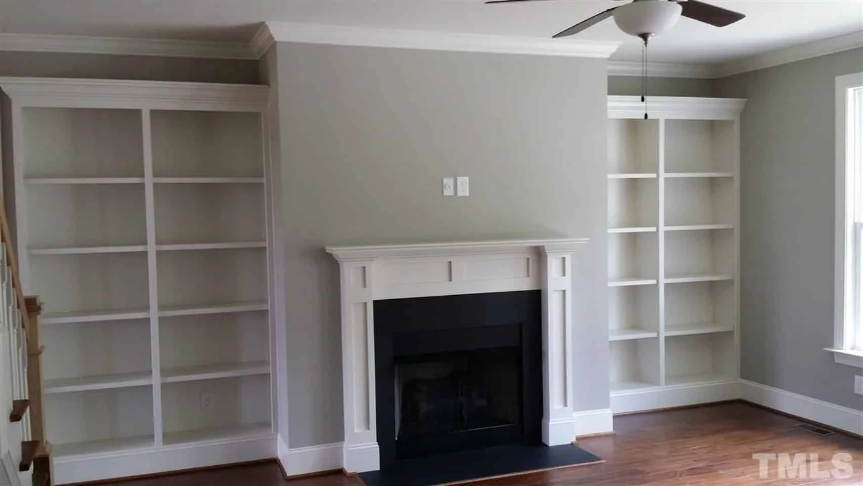 Craftsman house Floor Plan with 4 Beds & 2-Story Designs