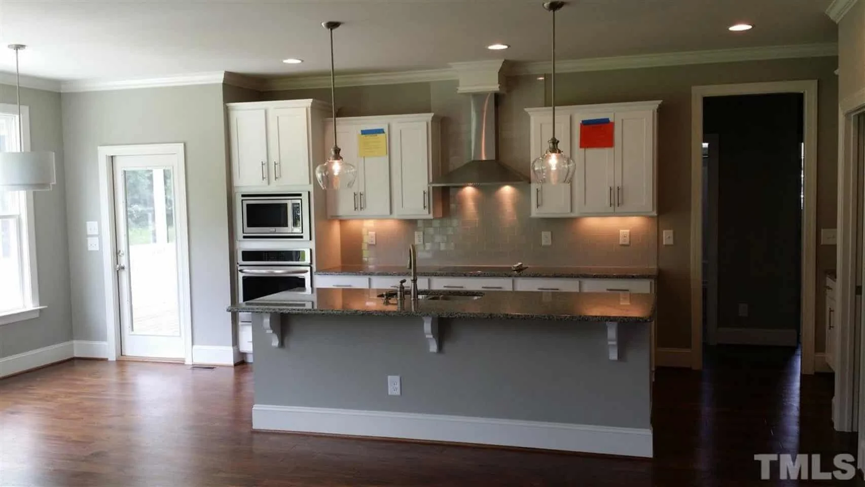 Craftsman house Floor Plan with 4 Beds & 2-Story Designs