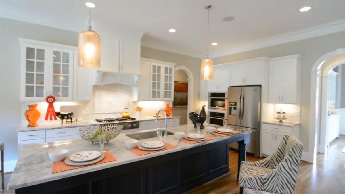 Custom house Floor Plan: 2-Story, 4 Bedroom, CAD Designs