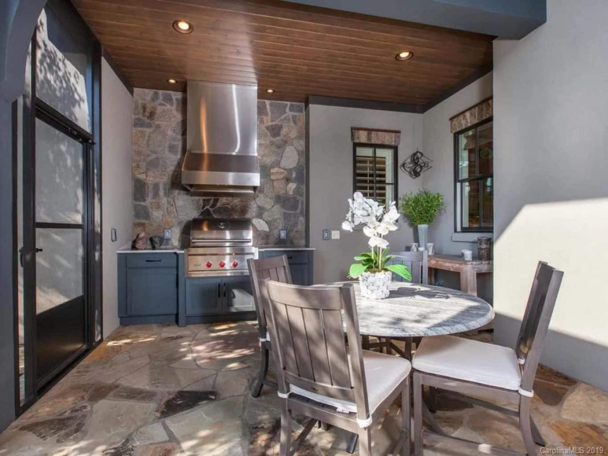 Elegant house Floor Plan