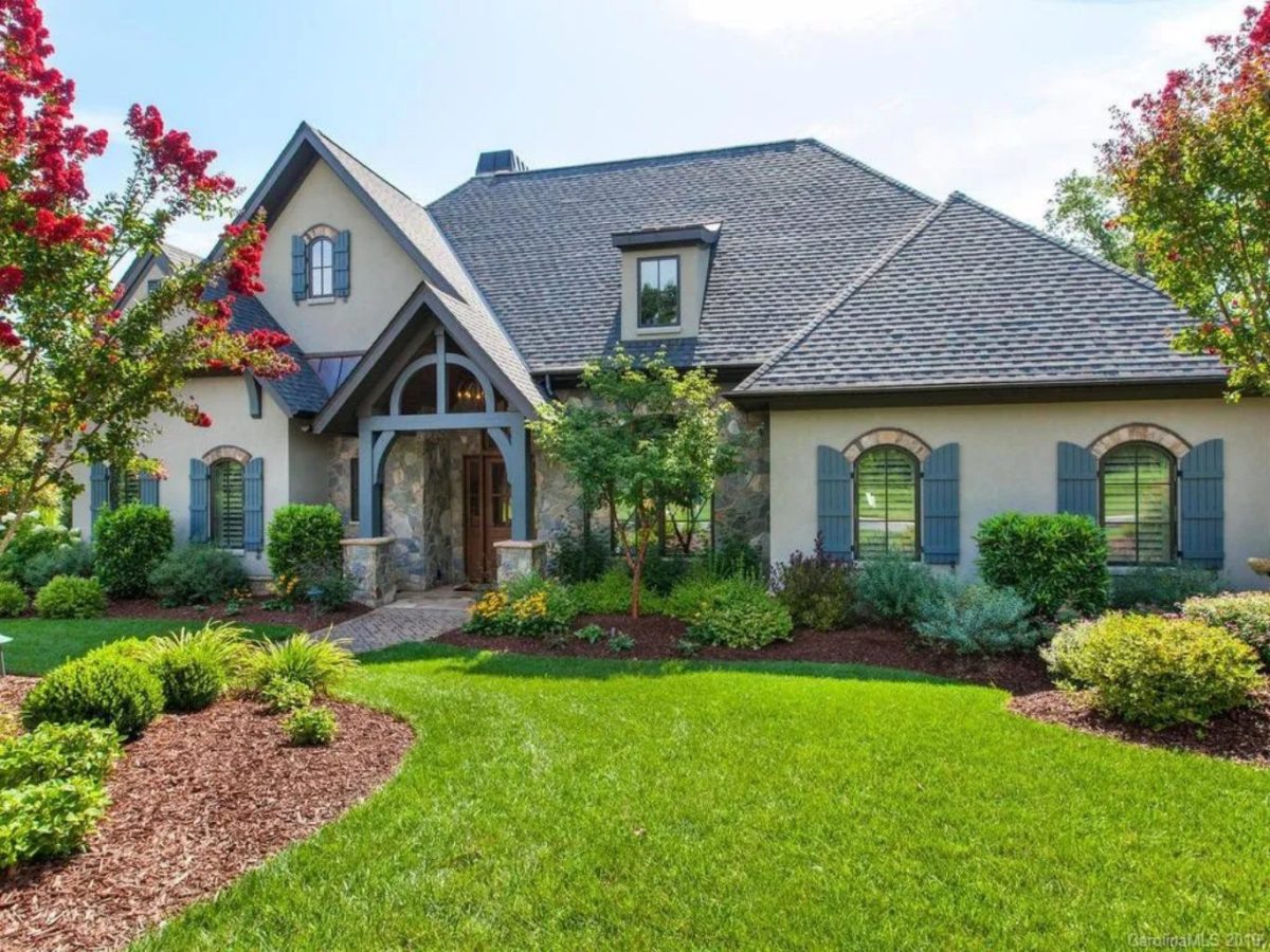 French Country Ranch Design Blueprint