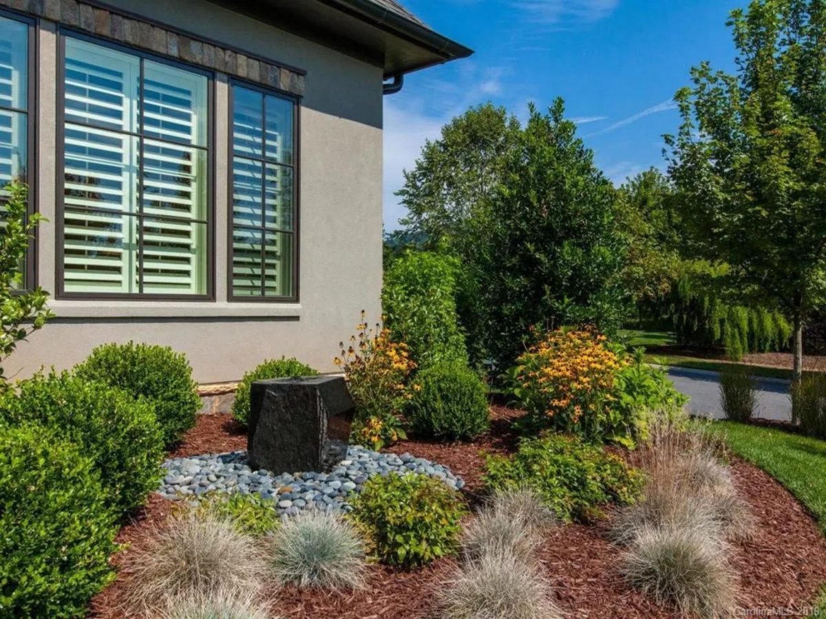 French Country Ranch Design Blueprint